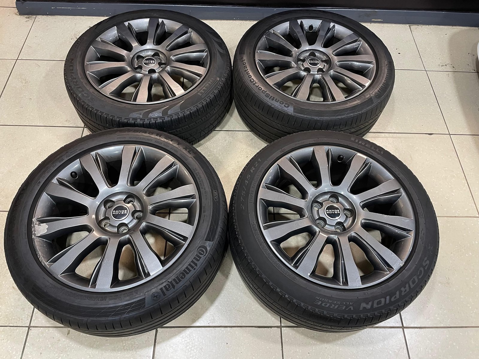 1-17-2.jpg 21" GENUINE LAND ROVER STYLE 101 ALLOY WHEELS / TYRES - Image 1