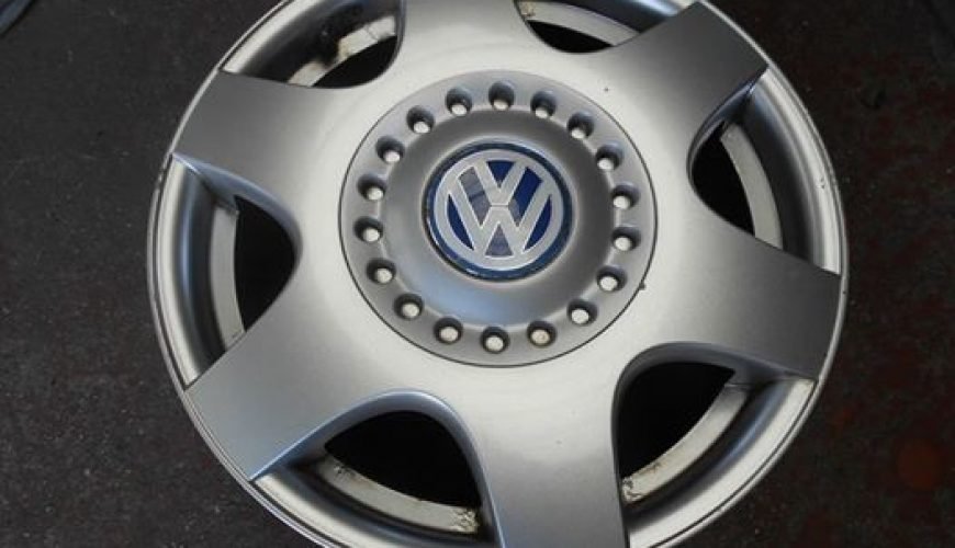 13406885_968503889936996_3572483792318464618_n-332spyaj1rvyui7et9giru.jpg 16" VOLKSWAGEN BEETLE ALLOY WHEELS - Image 1