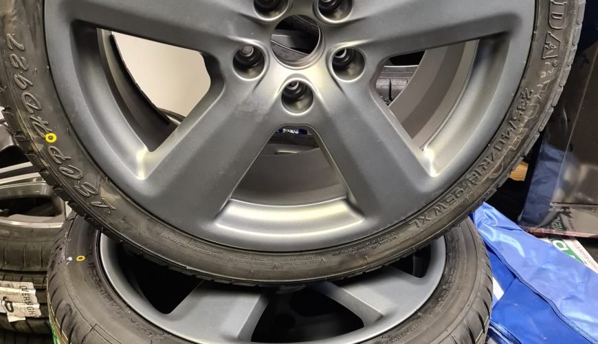 156577433_3751865401600817_7137684141846835523_o-3ctobpvyoxm3b4ngjk5slm.jpg 18" GENUINE AUDI S LINE ALLOY WHEELS / NEW TYRES - Image 1