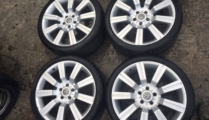 15878686_10211586578730539_1244375247_n-332n2f1z9rhq5ilsf35ssq.jpg 20" VOLKSWAGEN T5 - RANGE ROVER ALLOY WHEELS / TYRES - Image 1