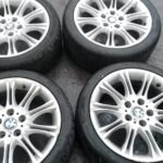 18" GENUINE BMW MV2 ALLOY WHEELS / TYRES