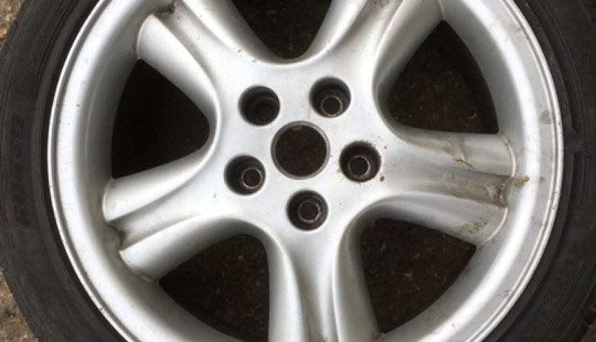 21039485_10155181335668052_179800679_n-34h0t13zepxdc2mp743ll6.jpg 18" GENUINE JAGUAR PENTA ALLOY WHEEL / TYRE - Image 1