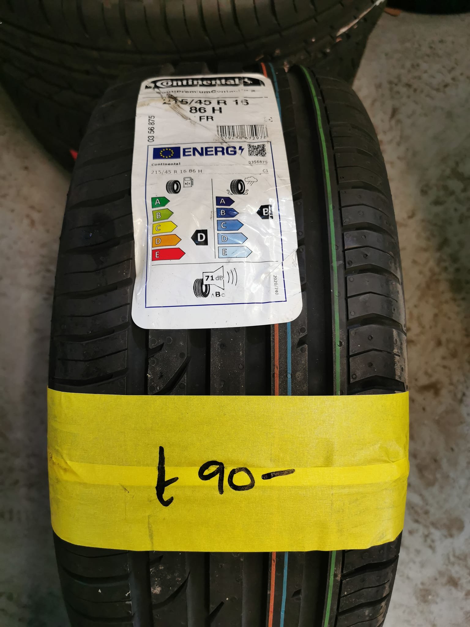 215-45-16-CONTINNETAL-1.jpg 215 / 45 / 16 Continental Sport Contact 2 Tyre - Image 1