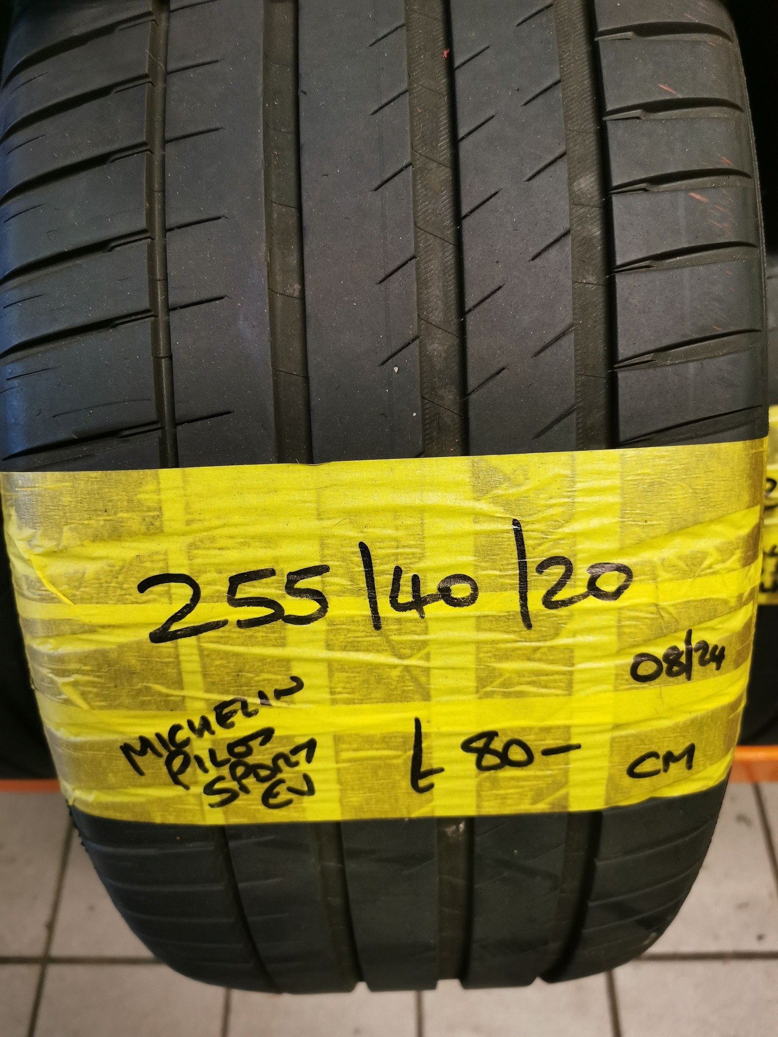 255-40-20-MICHELIN-PILOT-SPORT.jpg 255 / 40 / 20 MICHELIN PILOT SPORT EV TYRE - FITTING AVAILABLE - Image 1