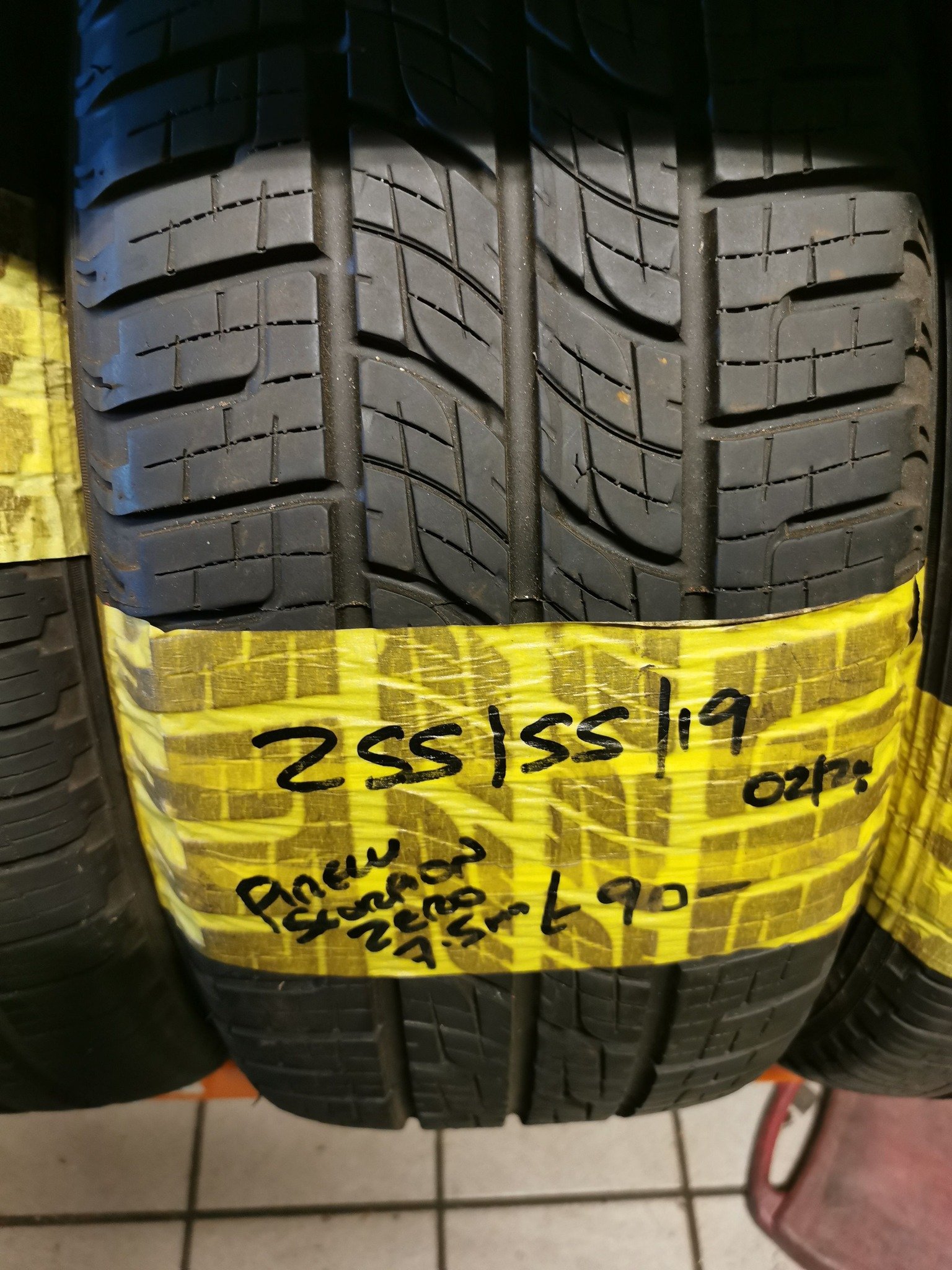 255-55-19-pirelli-jan.jpg 255 / 55 / 19 PIRELLI SCORPION ZERO TYRE - Image 1