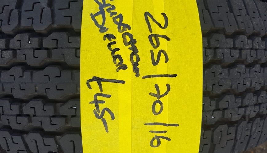 265-70-16-3ayg00ypt5spc2gbg1bbii.jpg 265 / 70 / 16 BRIDGESTONE DUELLER TYRE - Image 1