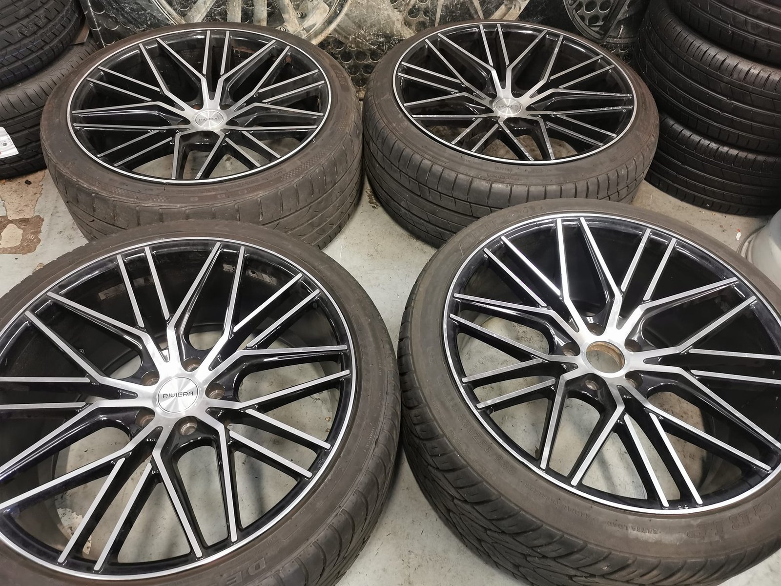 292598831_5261817737272235_6994832718189993495_n.jpg 22" Riviera Rv 130 Alloy Wheels / Tyres – Bmw X5 / Range Rover - Image 1