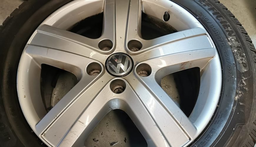 317923706_5680057118781626_748000013775750263_n-3gyewr4nqqaypk33u4p7uy-1.jpg 17" VOLKSWAGEN T5 THUNDER ALLOY WHEELS / TYRES - Image 1