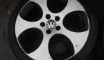 18 INCH GENUINE VOLKSWAGEN GTI MONZA ALLOY WHEELS / TYRES - Image 4