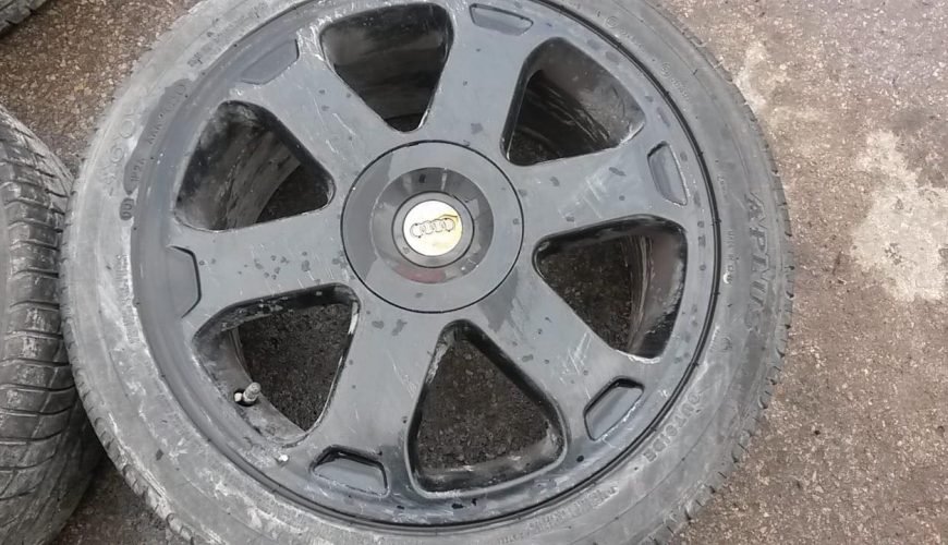 56580447_599040460507485_4586733748791279616_n-38a2407lcaeggmhybzcwsq.jpg 17" GENUINE AUDI S3 AVUS ALLOY WHEELS / TYRES - Image 1
