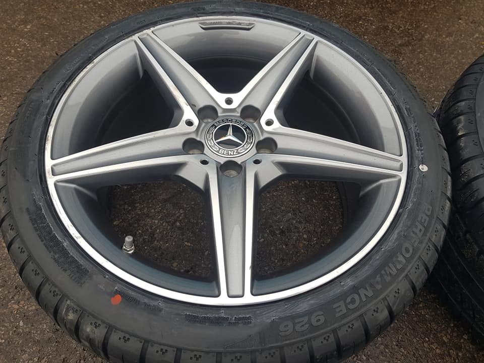 80862816_2620601724727196_8317140109266780160_n.jpg 18" GENUINE AMG W205 ALLOY WHEELS / TYRES - Image 1