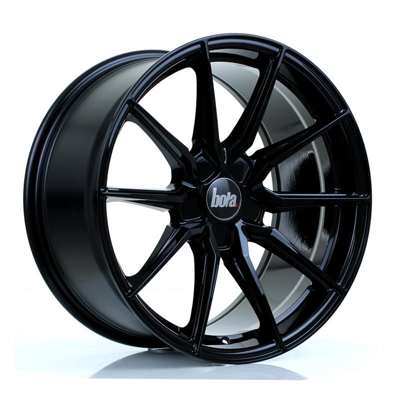 BOLA_B16_GLOSS_BLACK_1995_ANGLE_4f25ab28-1dda-464c-a845-ccbba6c8e9fe.jpg BOLA B16 19x9.5 ET25-45 5x115 GLOSS BLACK - Image 1