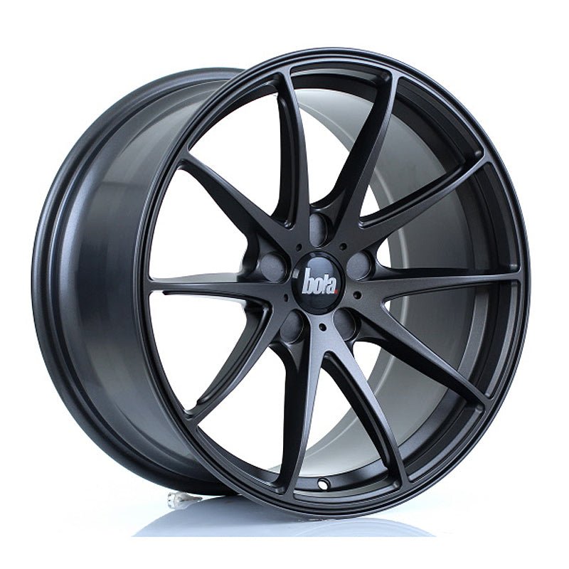 BOLA_B9_MATT_GUNMETAL_1890_ANGLE_528a88fd-7ef3-4a02-b27f-636497526e05.jpg BOLA B9 18x9 ET30-45 5x112 MATT GUNMETAL - Image 1