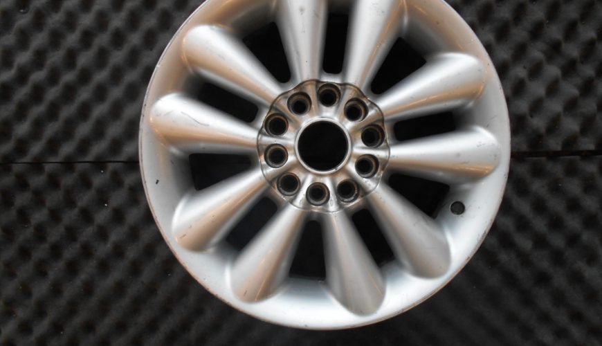 DSCN1835-32v56f9fp4g0bts9si14p6.jpg 15" MULTIFIT ALLOY WHEEL - 5 X 112 / 5 X 120 - Image 1