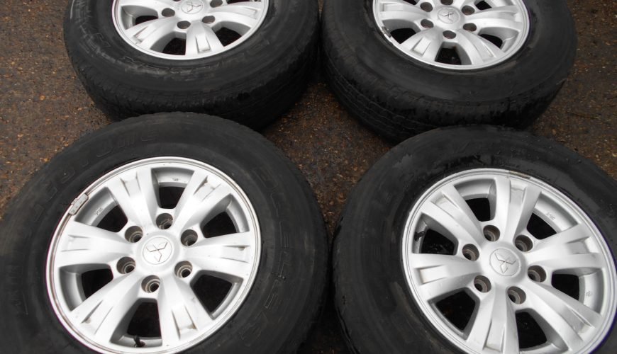 DSCN2907-361ufaseoe245cq891r0ga.jpg 16" MITSUBISHI L200 TROJAN ALLOY WHEELS / TYRES - Image 1