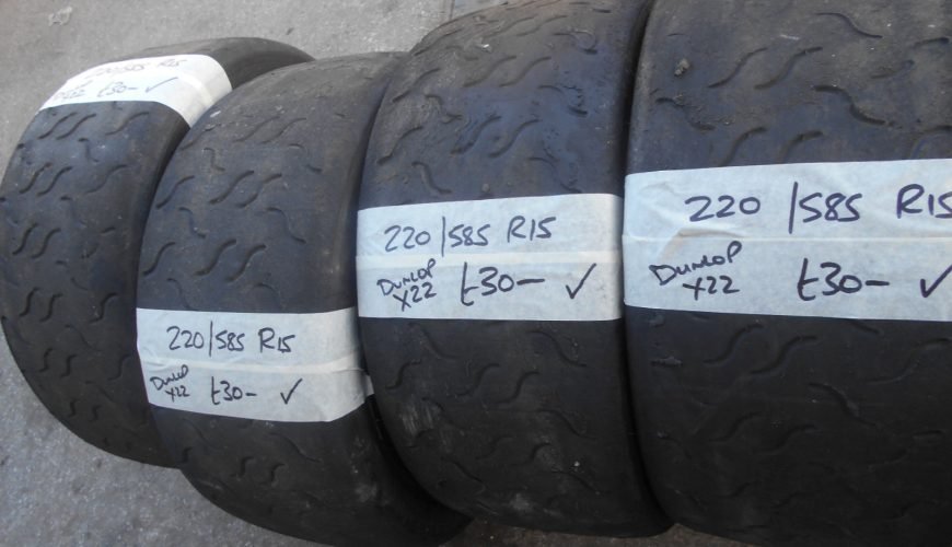 DSCN3833-377wptcoeeurbx1tgxluru.jpg 220 / 585 R15 DUNLOP X22 - Image 1