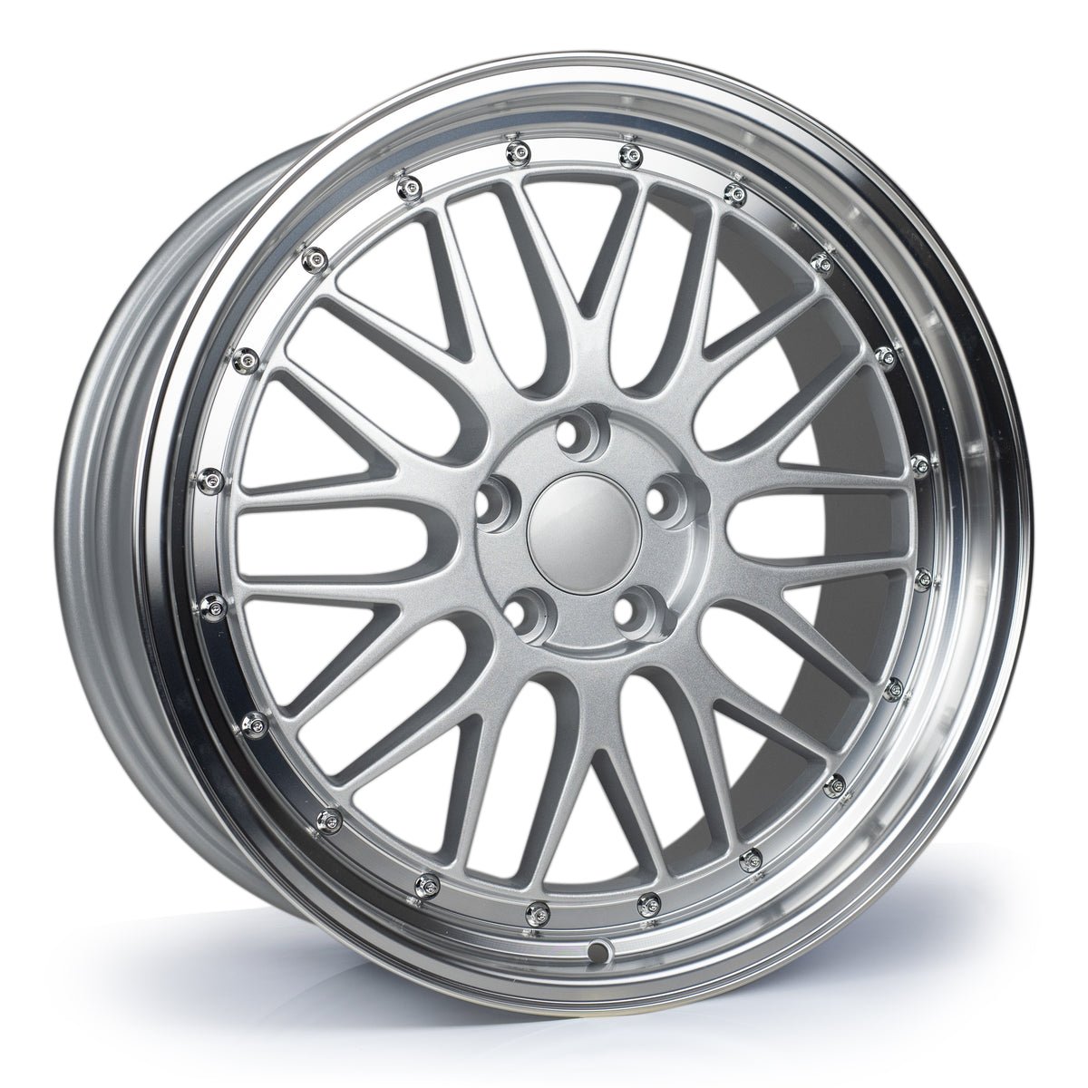 LM-Silver-ML-crop_96f7470b-3e2a-4cc9-8e88-796b912d4ac3.jpg 03M LM 18x9 5x120 ET38 Silver Polished Lip - Image 1
