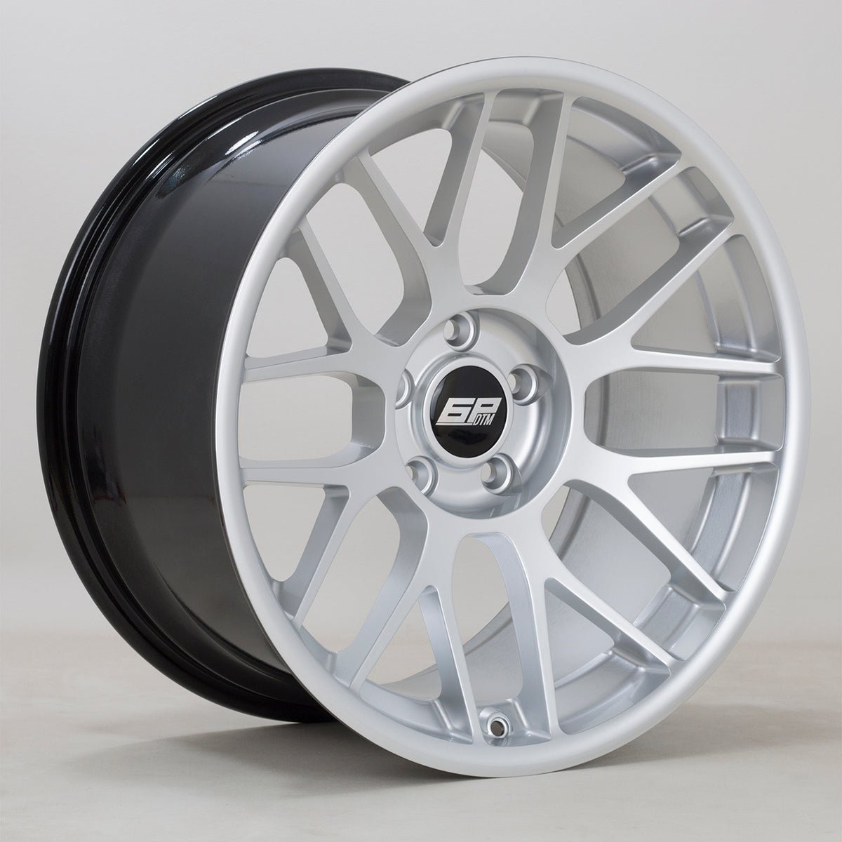 dtm1910hsilver.jpg 6Performance DTM 19x10 ET22 5x120 HSilver - Image 1