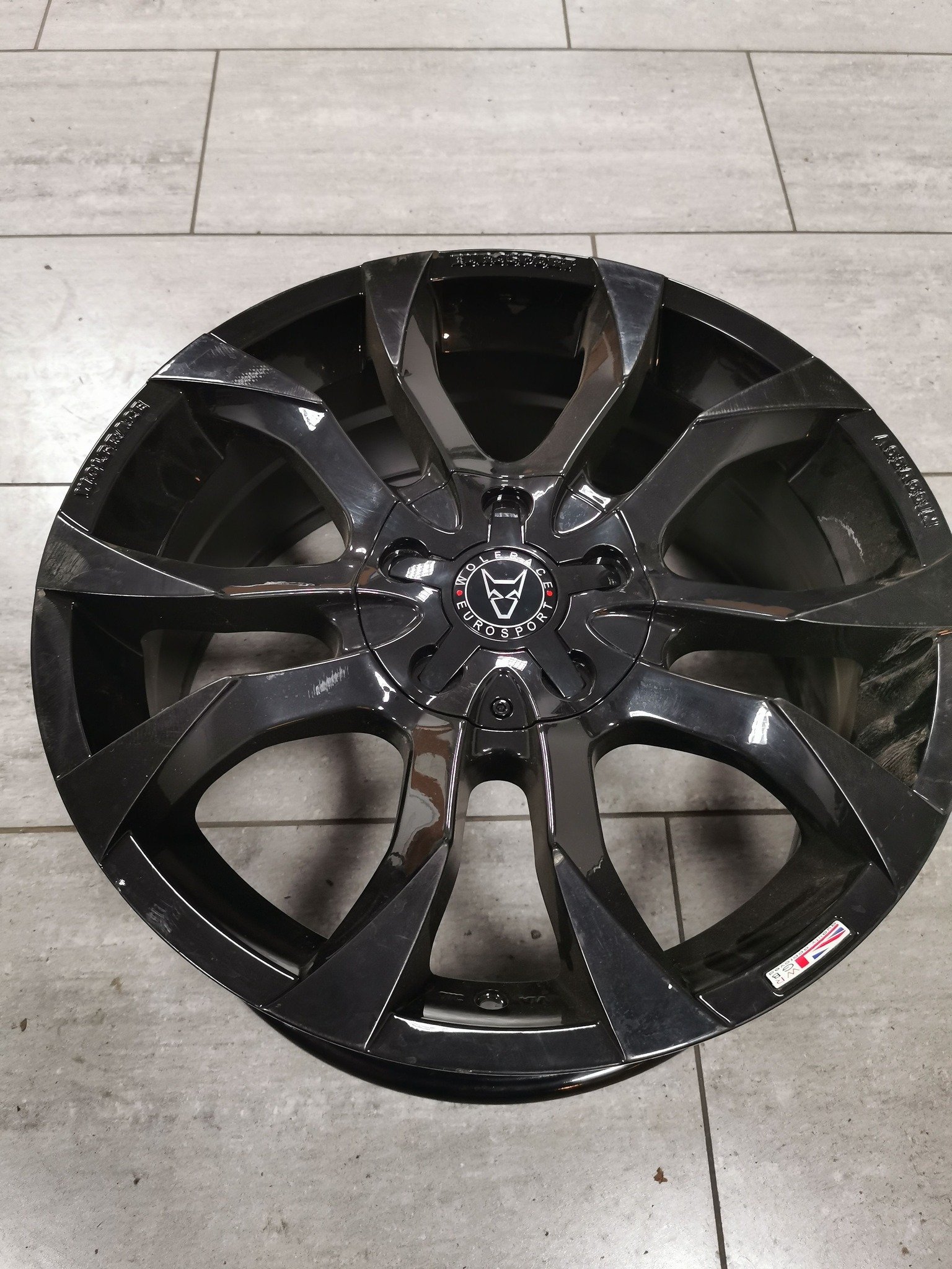 wolfrace-assassin.jpg 18" NEW WOLFRACE ASSASSIN ALLOY WHEEL - 5 x 112 FITMENT - Image 1