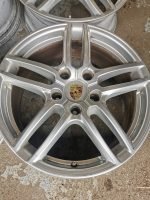 19" GENUINE PORSCHE CAYENNE TURBO ALLOY WHEELS - 8.5 X 19" - Image 4