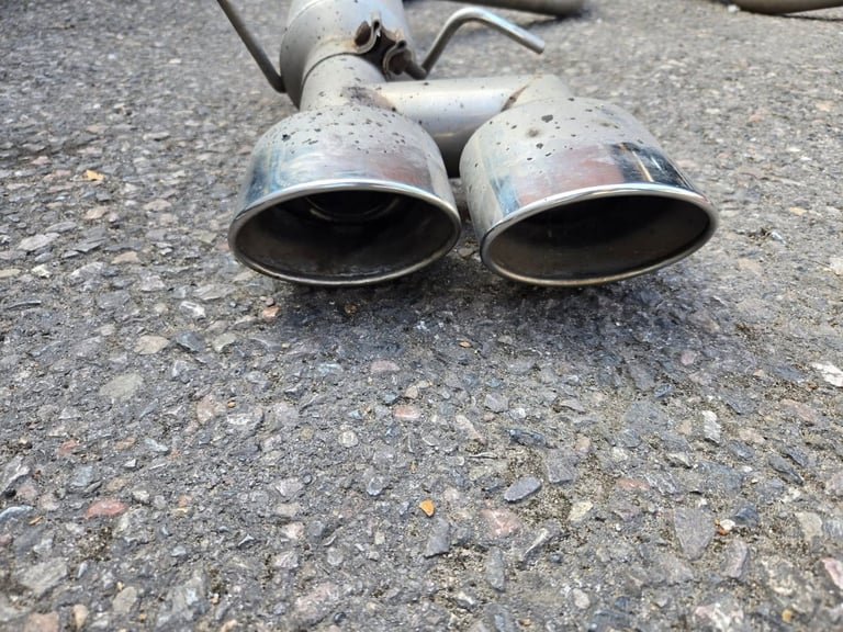 image-178.jpeg MERCEDESC 220 CDI STAINLESS STEEL TWIN EXIT AMG STYLE EXHAUST - Image 1