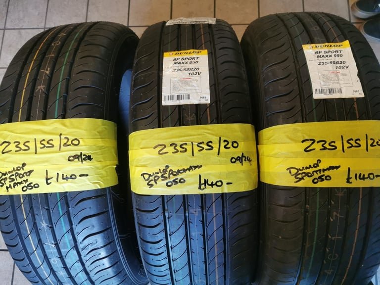 235 / 55 / 20 NEW DUNLOP SPORT MAXX TYRES - THREE AVAILABLE