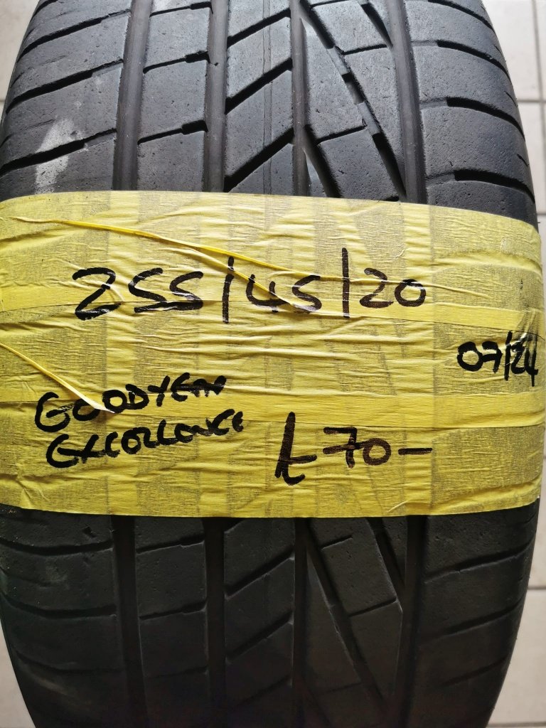 255 / 45 / 20 GOODYEAR EXCELLENCE TYRE - FITTING AVAILABLE