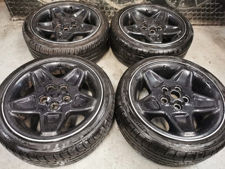 18" LAND ROVER BOOST ALLOY WHEELS / TYRES - WITH 5 X 112 ADAPTERS