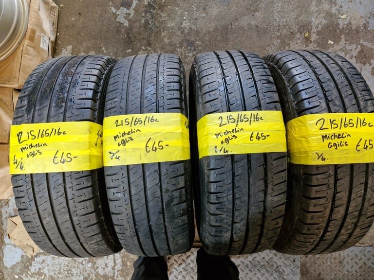 215 / 65 / 16C MICHELIN AGILIS COMMERCIAL TYRES - FOUR AVAILABLE