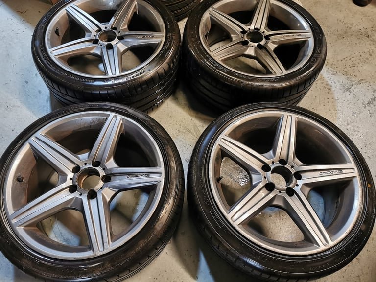 18" E63 AMG STYLE ALLOY WHEELS / TYRES