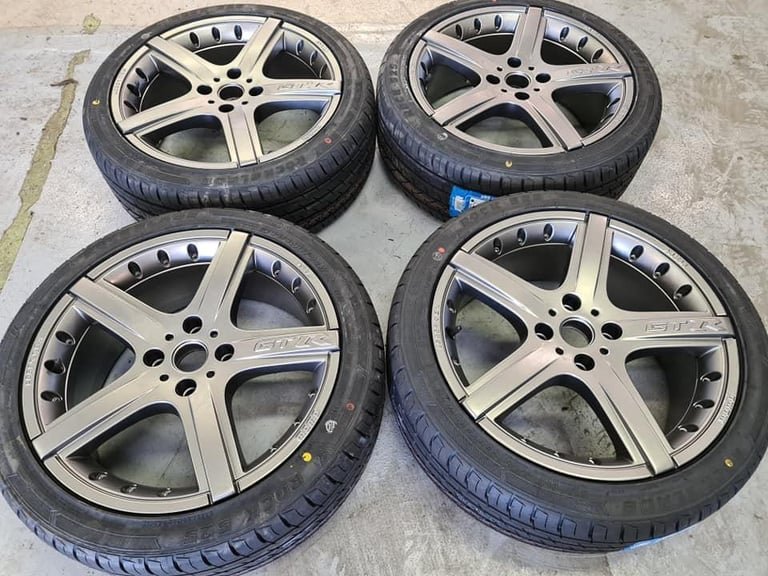 17" MOMO GTR WHEELS / TYRES 4 X 108 FITMENT FORD ETC