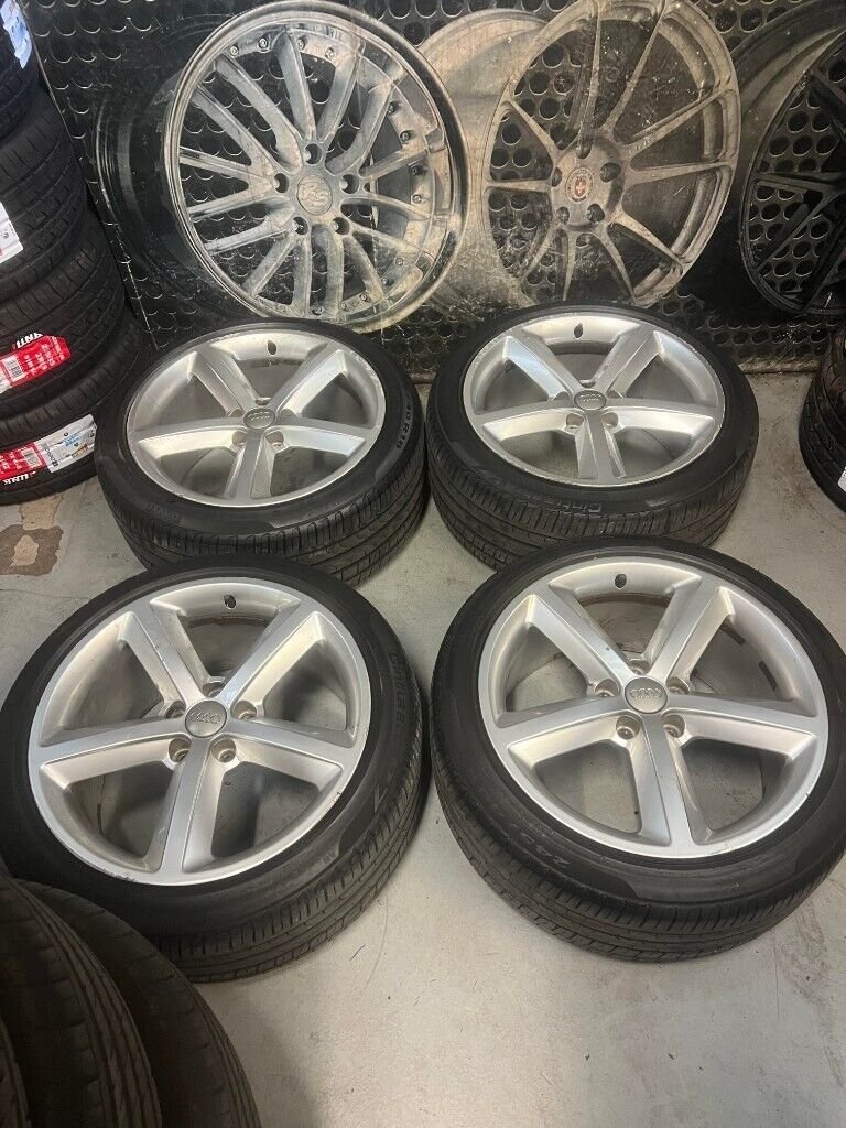 18" GENUINE AUDI TT S LINE ALLOY WHEELS / TYRES