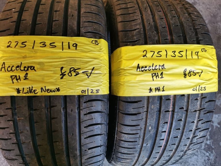 275 / 35 /19 ACCELERA PHI R TYRES - AS NEW - TWO AVAILABLE