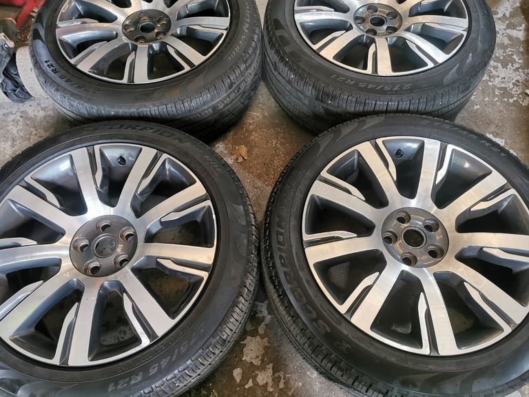 21" GENUINE LAND ROVER 9002 ALLOY WHEELS / TYRES