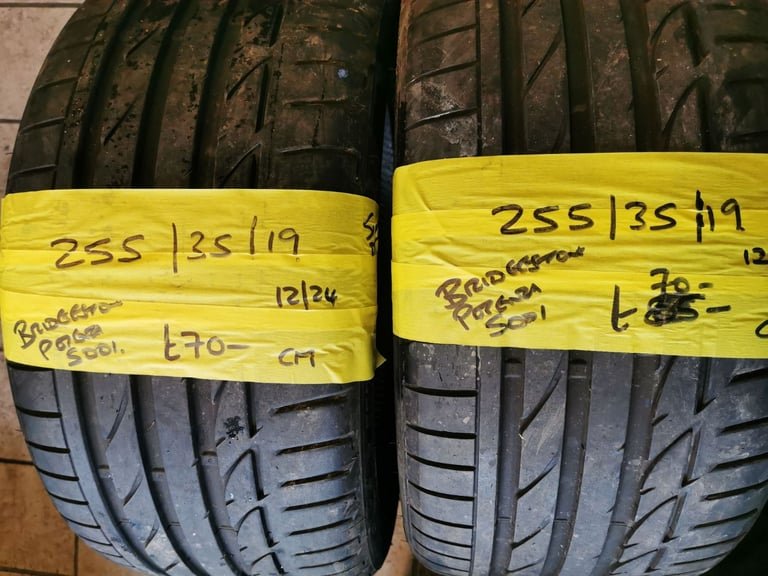 255 / 35 / 19 BRIDGESTONE POTENZA S001 TYRES - TWO AVAILABLE