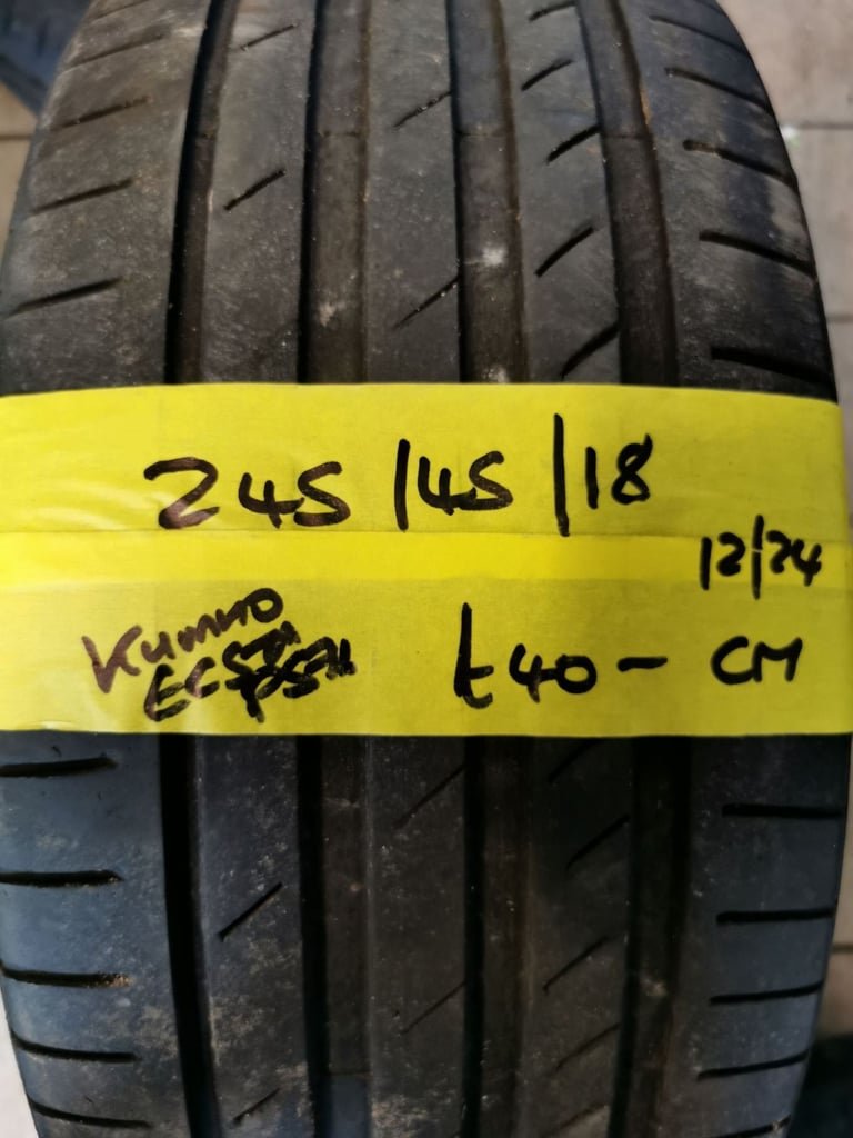 245 / 45 / 18 KUMHO ECSTA TYRE - FITTING AVAILABLE