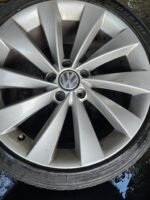 18" GENUINE VOLKSWAGEN INTERLAGOS SCIROCCO ALLOY WHEELS / TYRES - Image 3