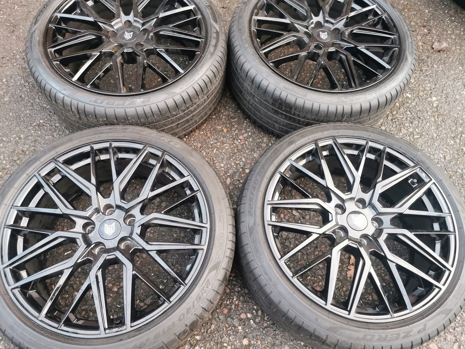 1-1-1.jpg 19" FOX RACING BMA S1 ALLOY WHEELS / TYRES - GLOSS BLACK - AUDI / VOLKSWAGEN FITMENT - Image 1