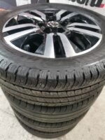 17" GENUINE RENAULT TRAFIC SPORT ALLOY WHEELS / TYRES - Image 7
