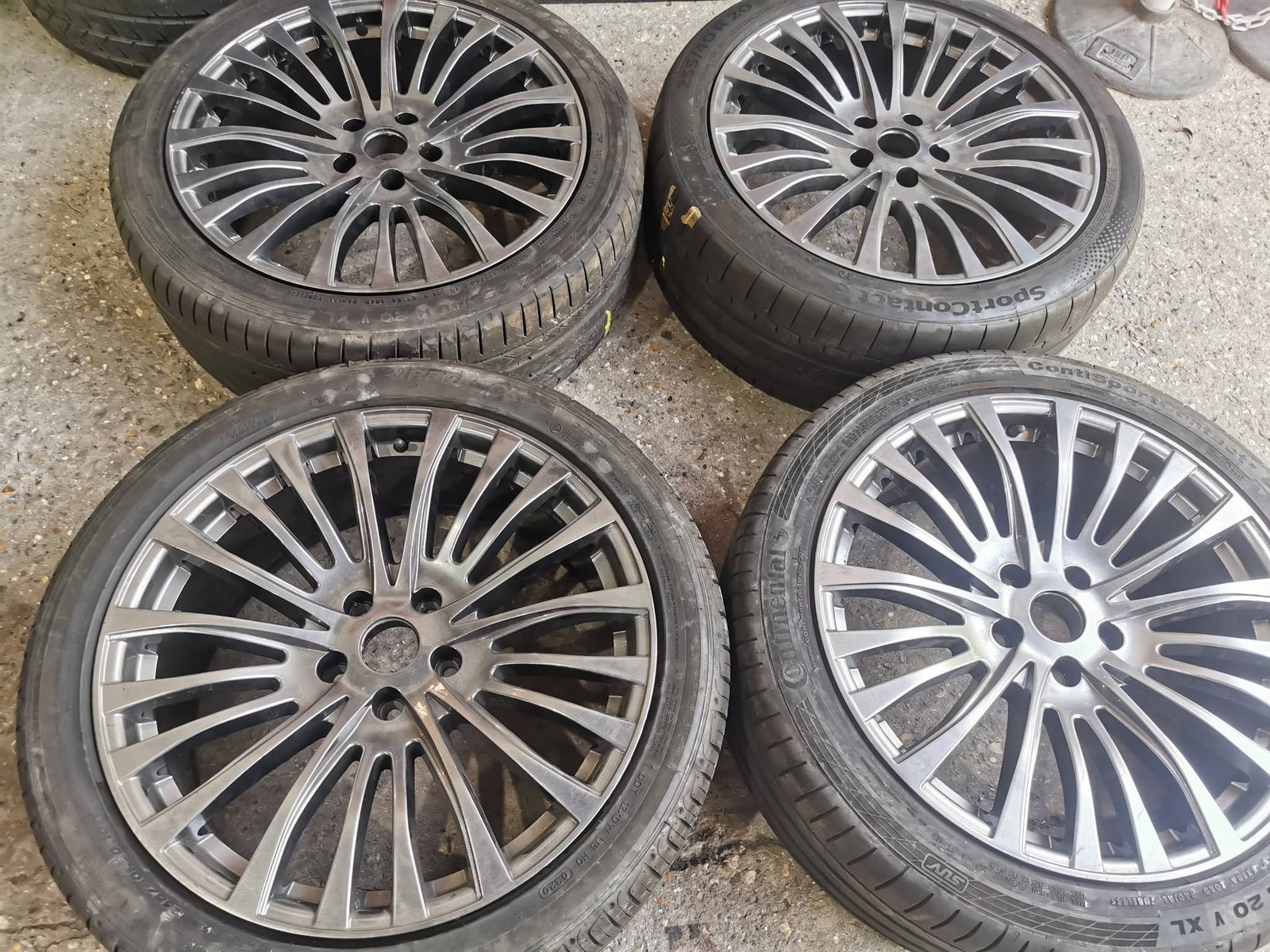 1-9-2.jpg 20" VOLKSWAGEN T5 / T6 ALLOY WHEELS / TYRES- 5 X 120 FITMENT- 9 X 20" - Image 1