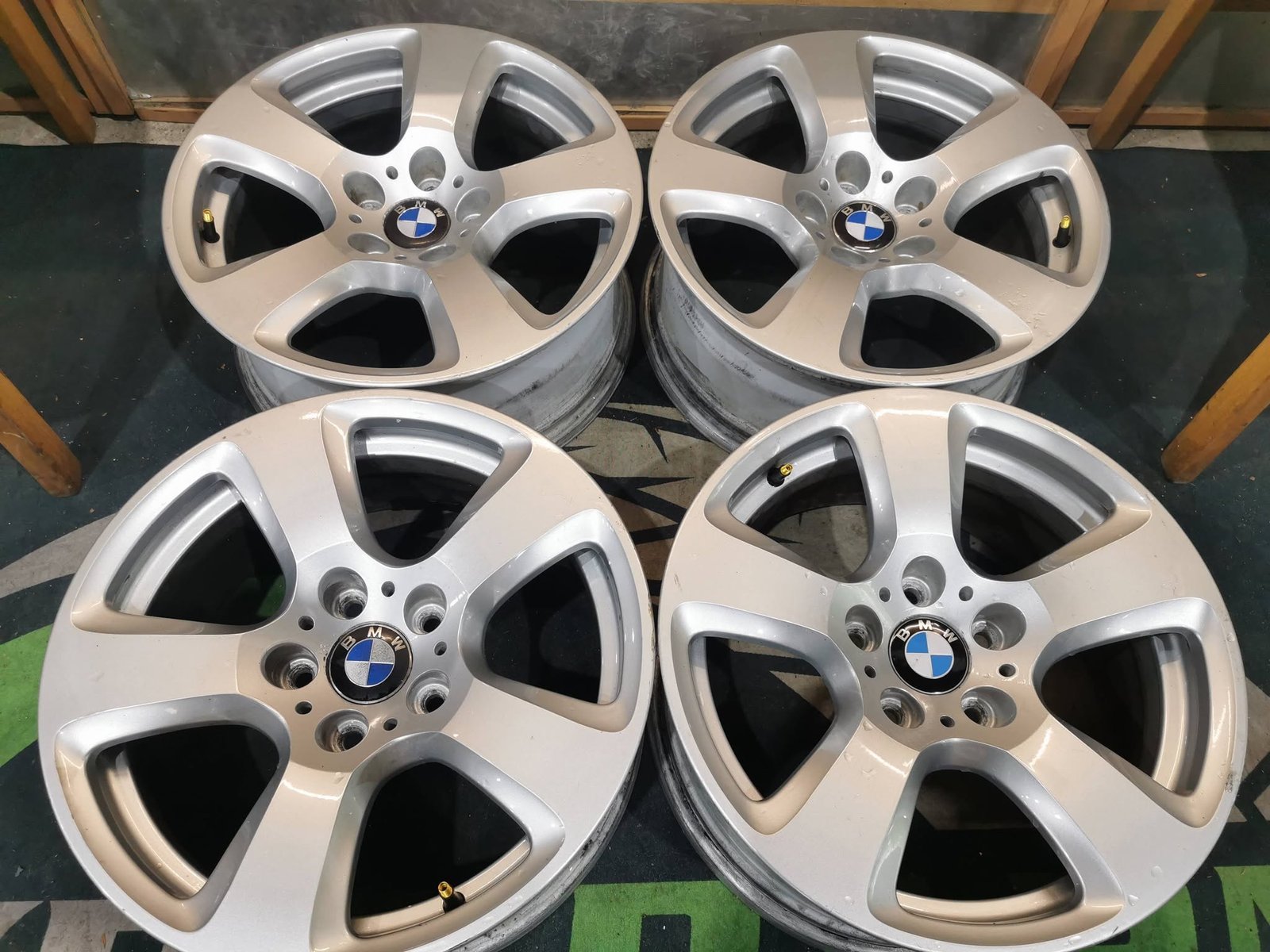 723406442_27172459345781426_5590038929190499603_n.jpg 17" BMW STYLE 243 FORGED ALLOY WHEELS - 5 X 120 FITMENT - Image 1